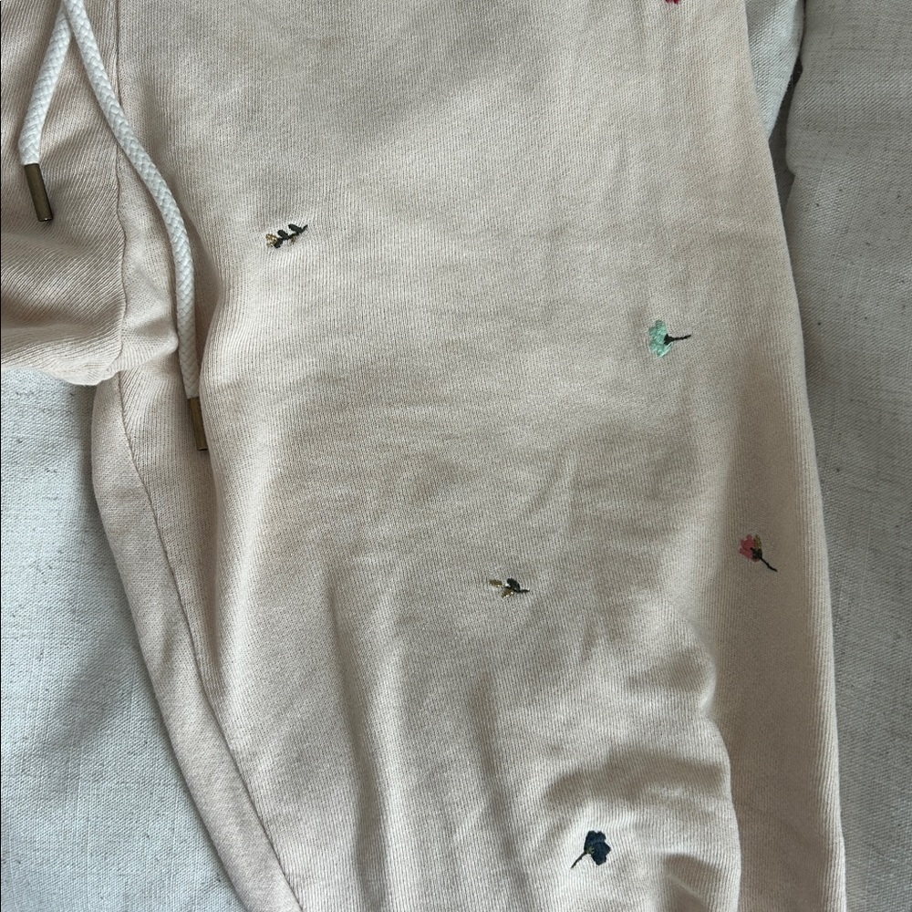 THE GREAT. Women's Cream Track Pants & Sweatshirt Set with Multicolor Embroidery - Picture 4 of 4